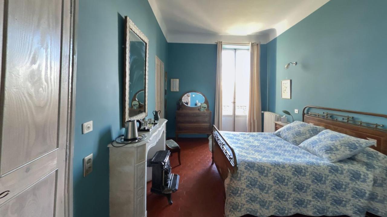 B&B En Provence- Villa Saint Marc Forcalquier Bagian luar foto