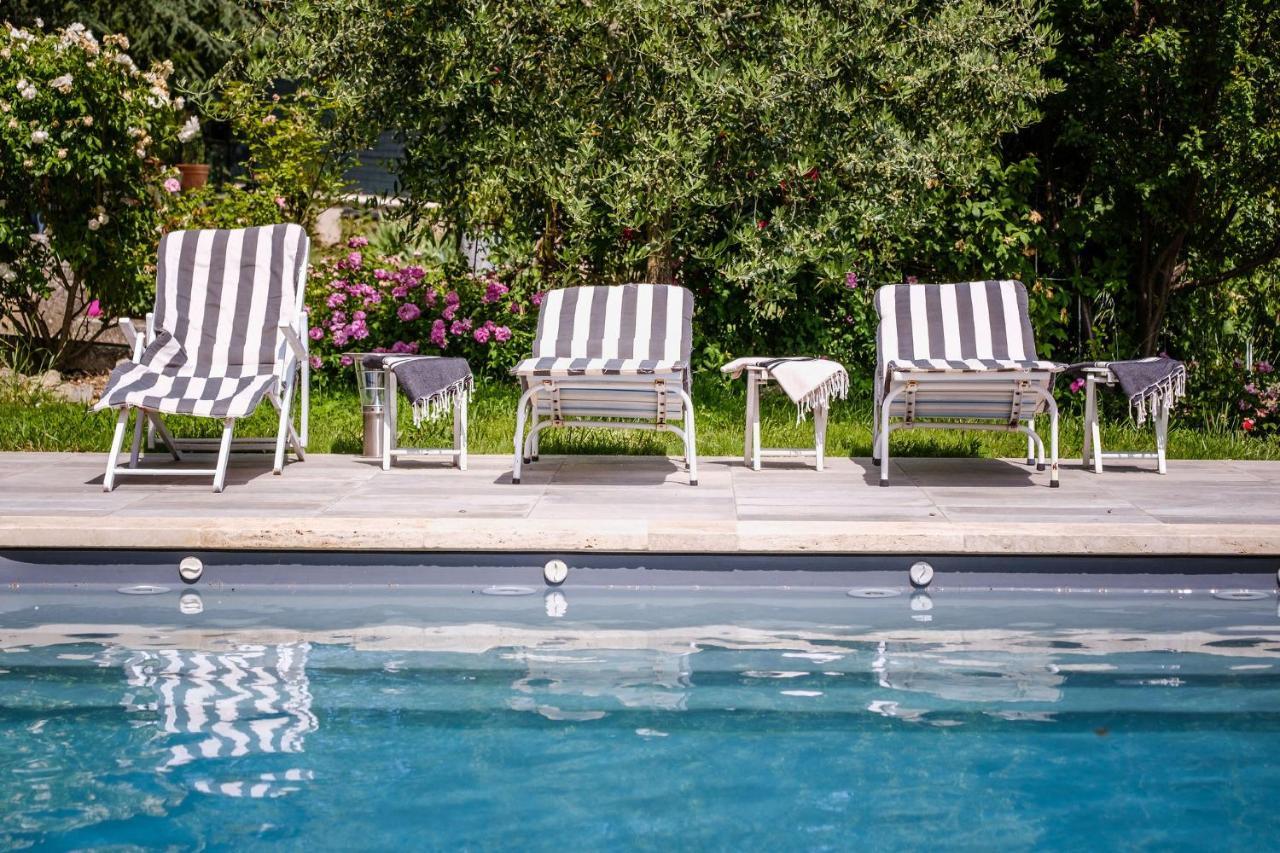 B&B En Provence- Villa Saint Marc Forcalquier Bagian luar foto